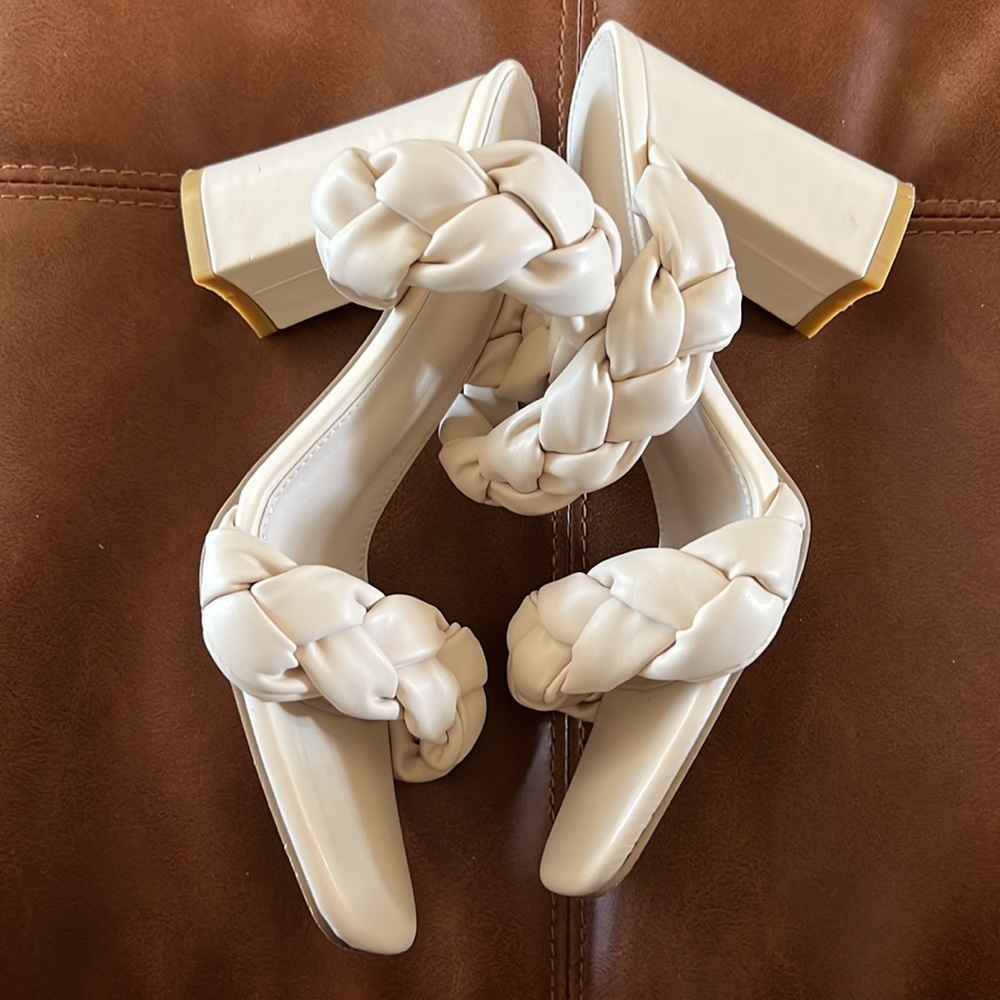 Women's Mule Heels!! - Picture 4 of 5
